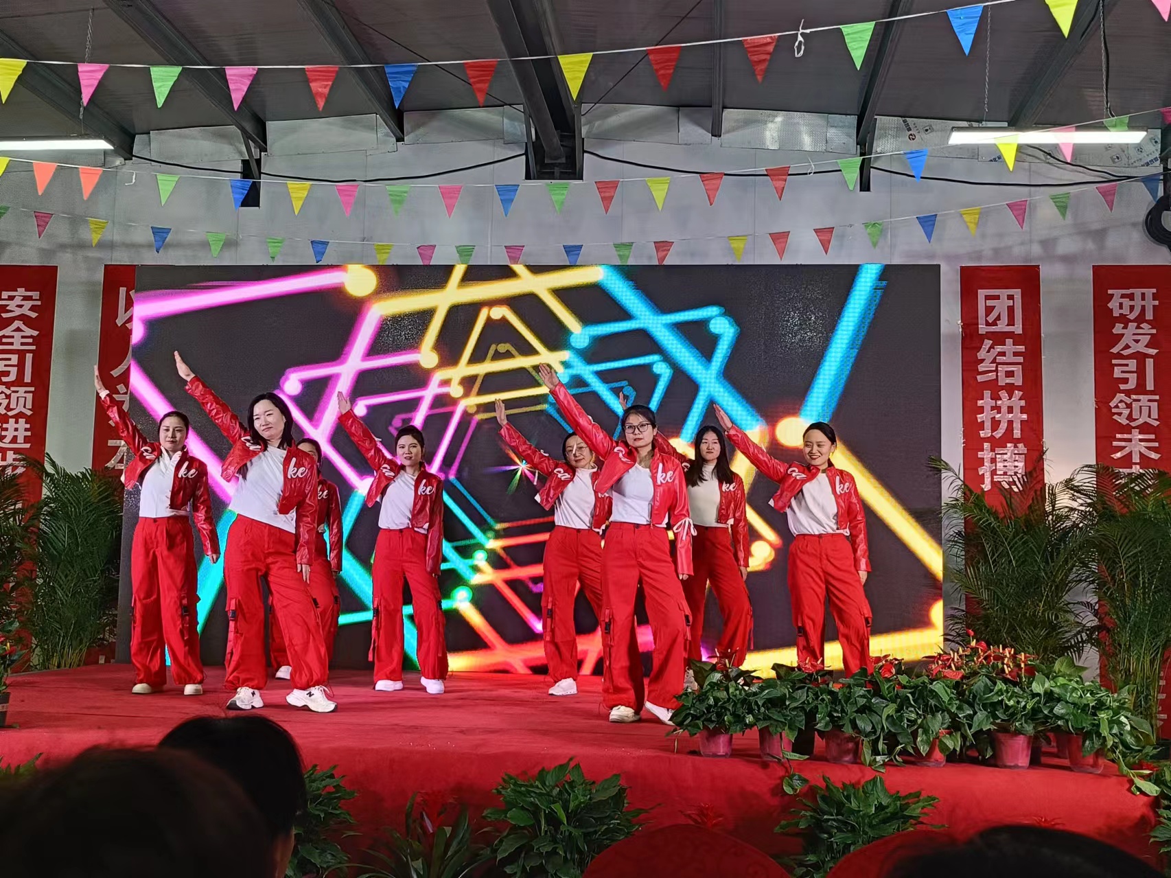 1736222340556786.jpg 1736222340556786.jpg