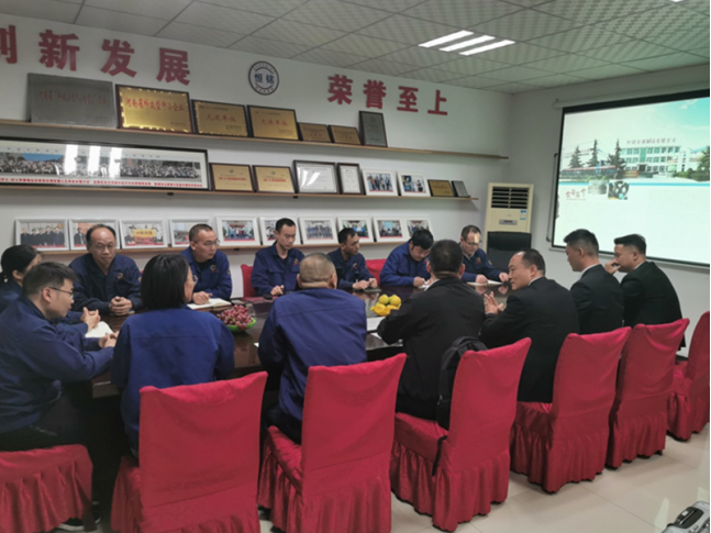 廣州華德汽車彈簧有限公司王主管到我公司現(xiàn)場審核指導工作